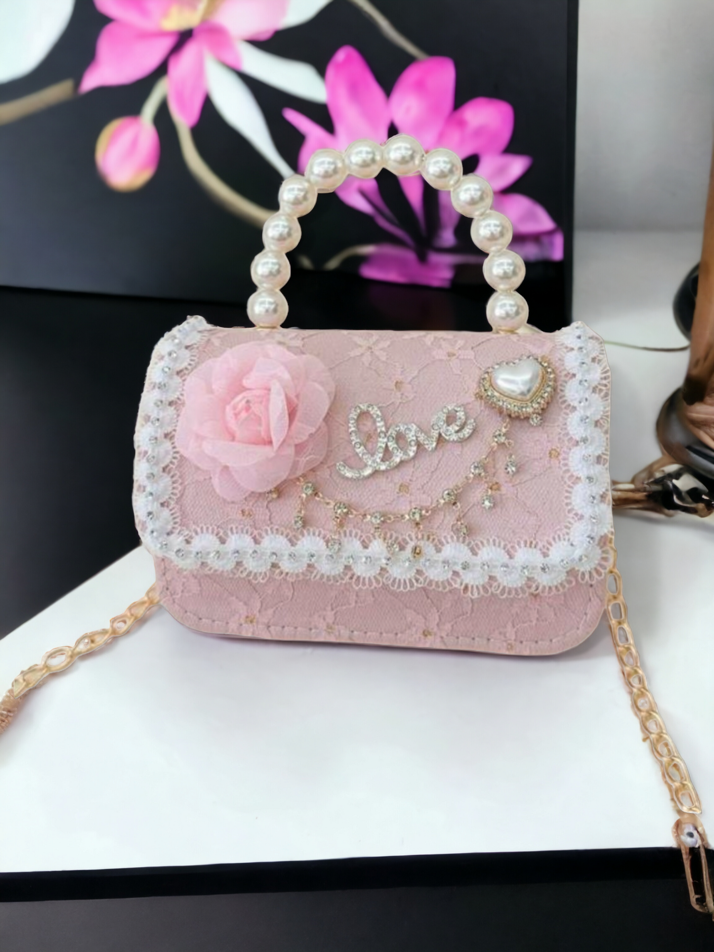 Love purse with pink rose