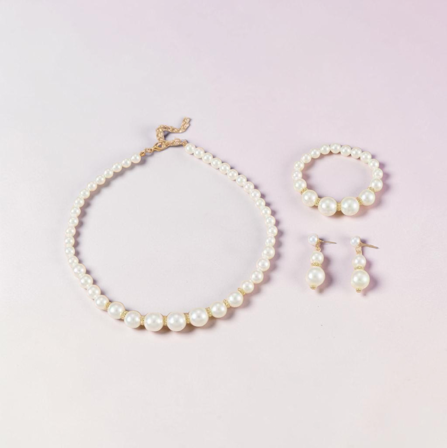 Girls pearl necklace set