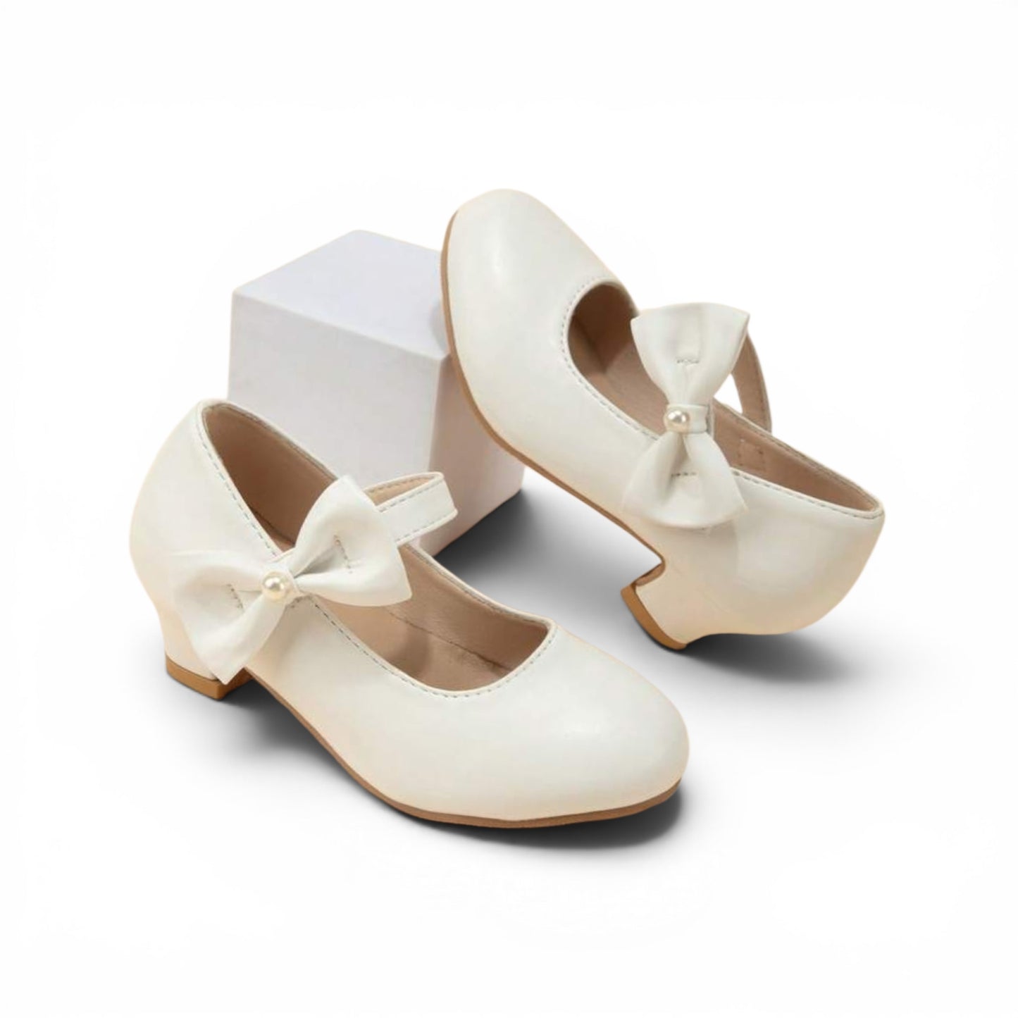 Girls bow strap white formal shoes 2k6