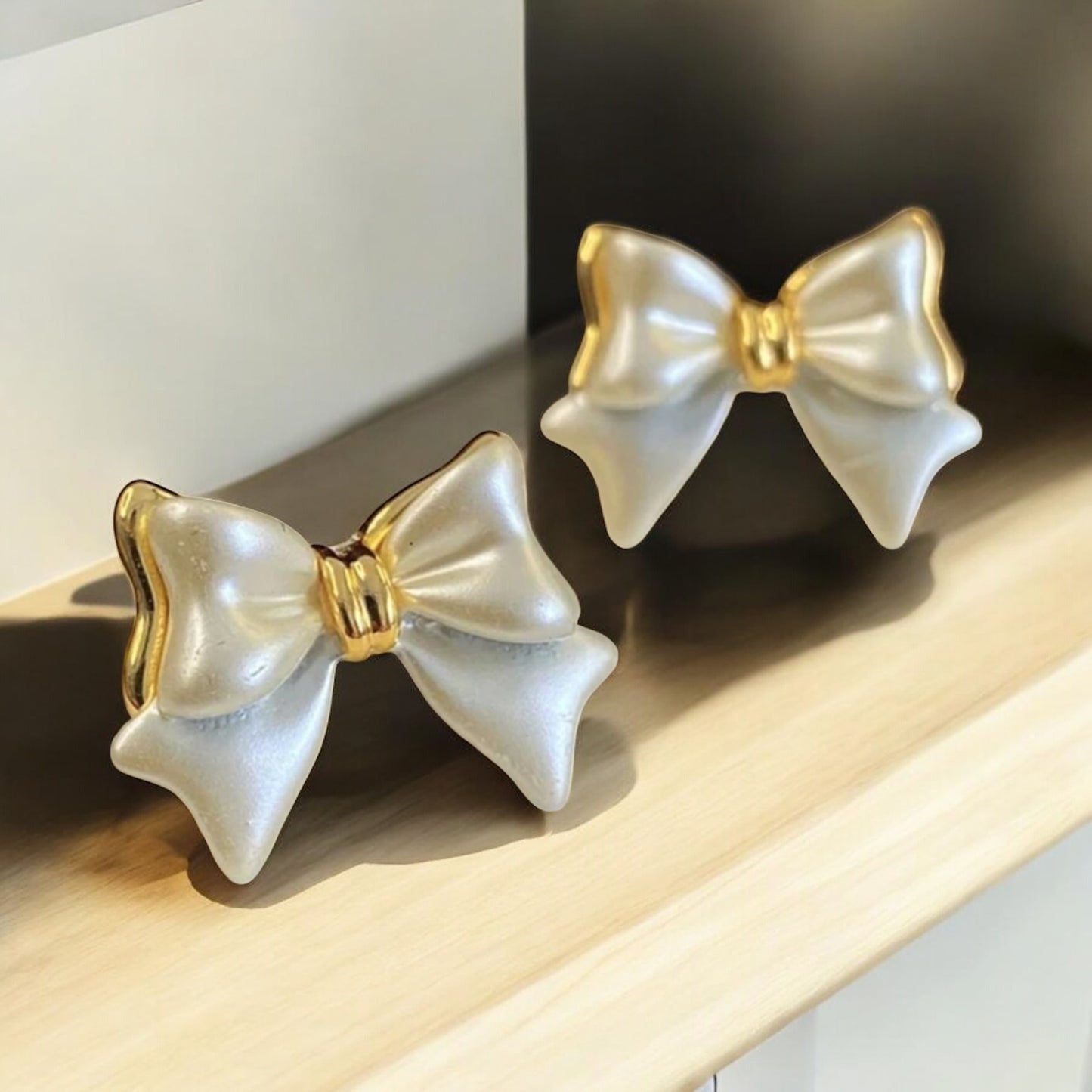 Champagne girls earrings