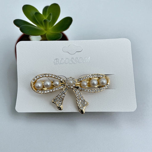 Blossom pearl bow hair accessories