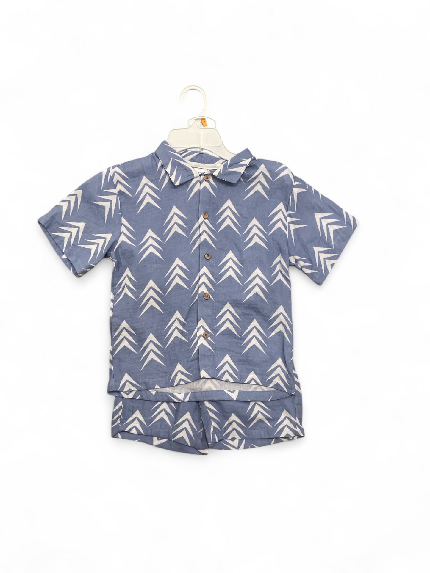 Quad 7 blue & white boys set 2025