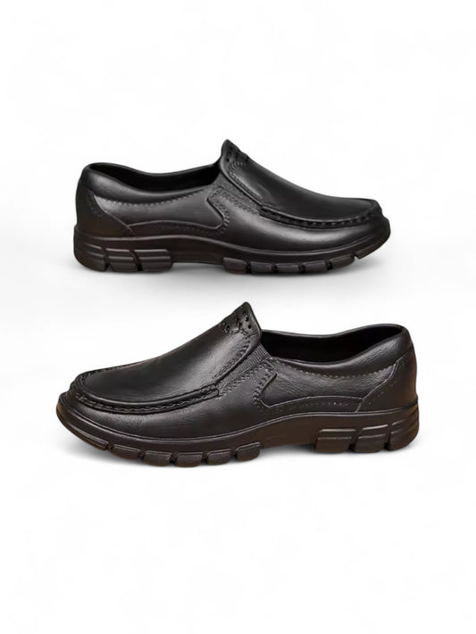 Boys black school shoes 2k5