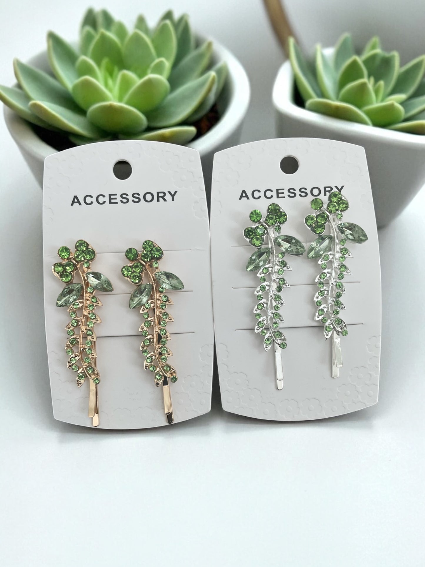 Jewel hair accessory