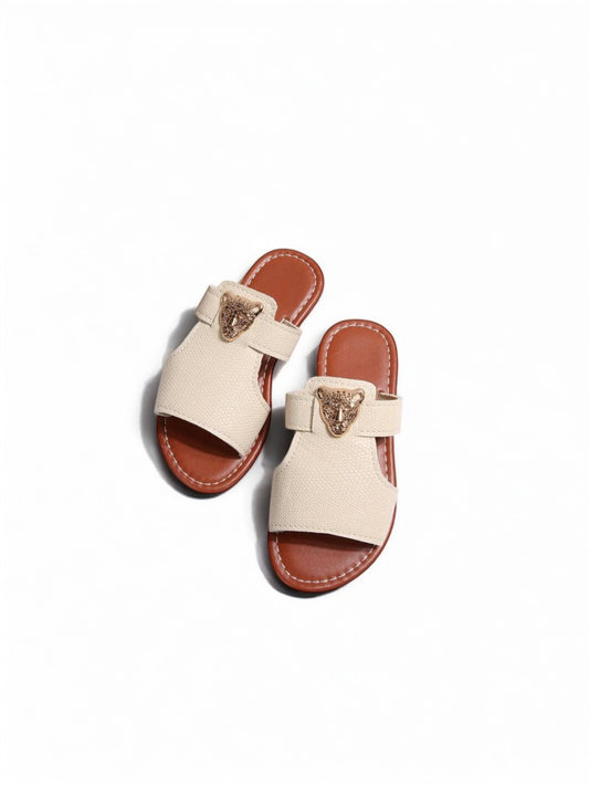Beachy girls beige slides