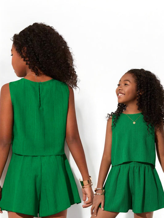 Green 2pc pants &top girl set