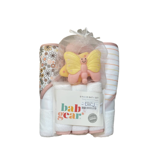 Baby gear floral towel and washcloth set 9pc including bath  toys