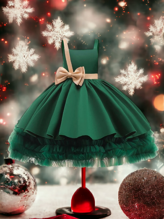 Green princess  dress  with gold bow