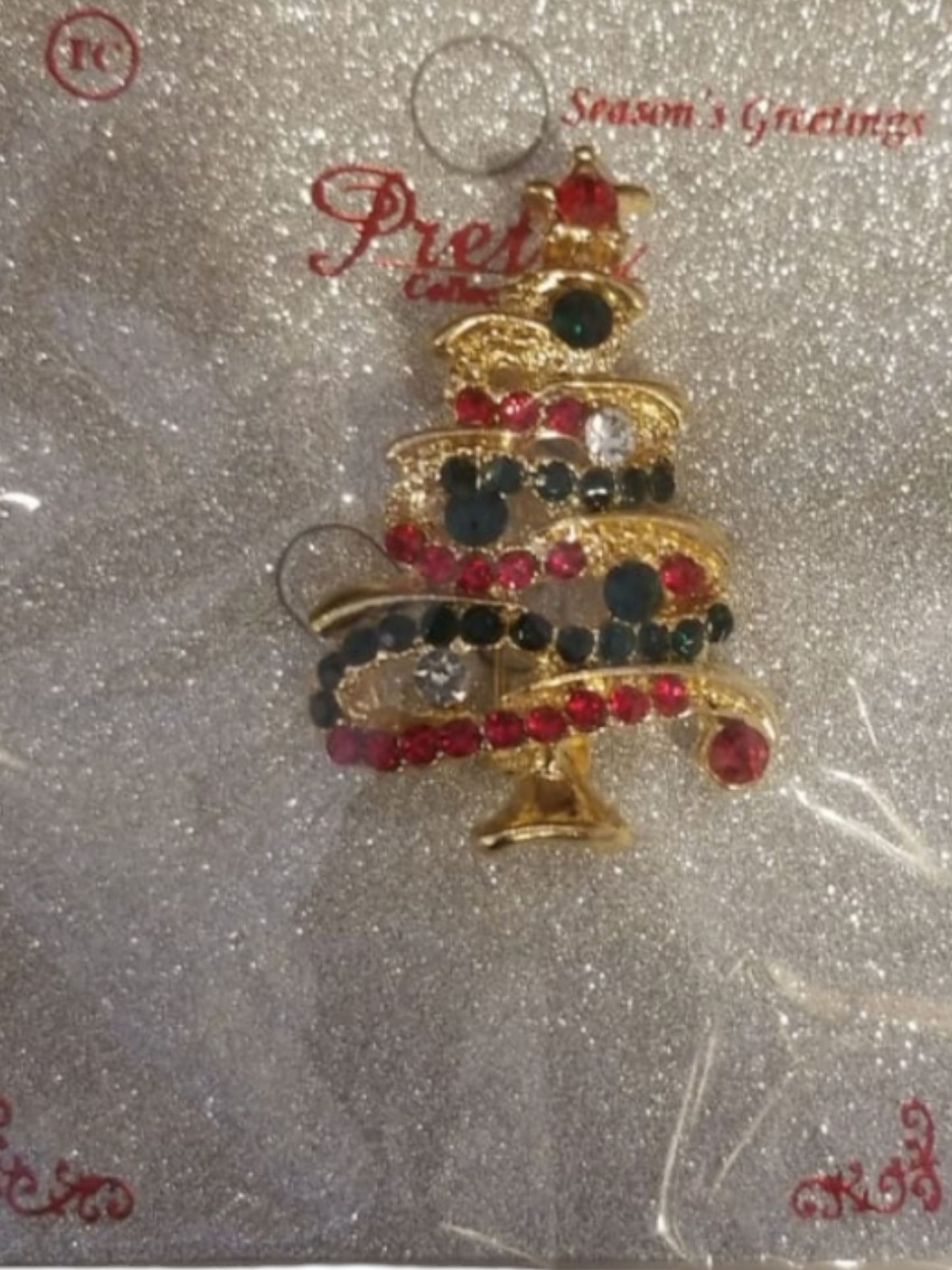 Christmas brooches 2k3