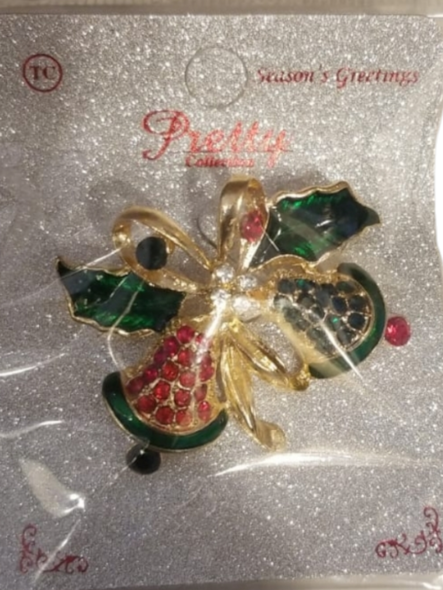 Christmas brooches 2k3
