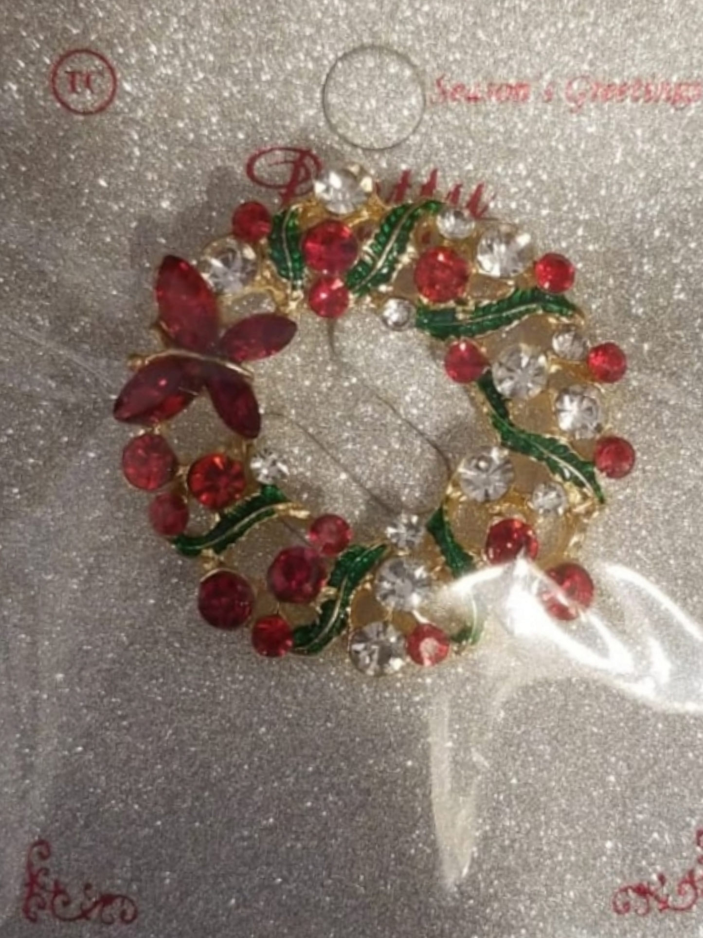 Christmas brooches 2k3