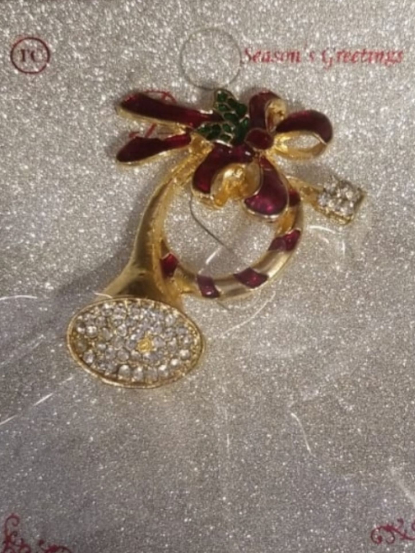 Christmas brooches 2k3