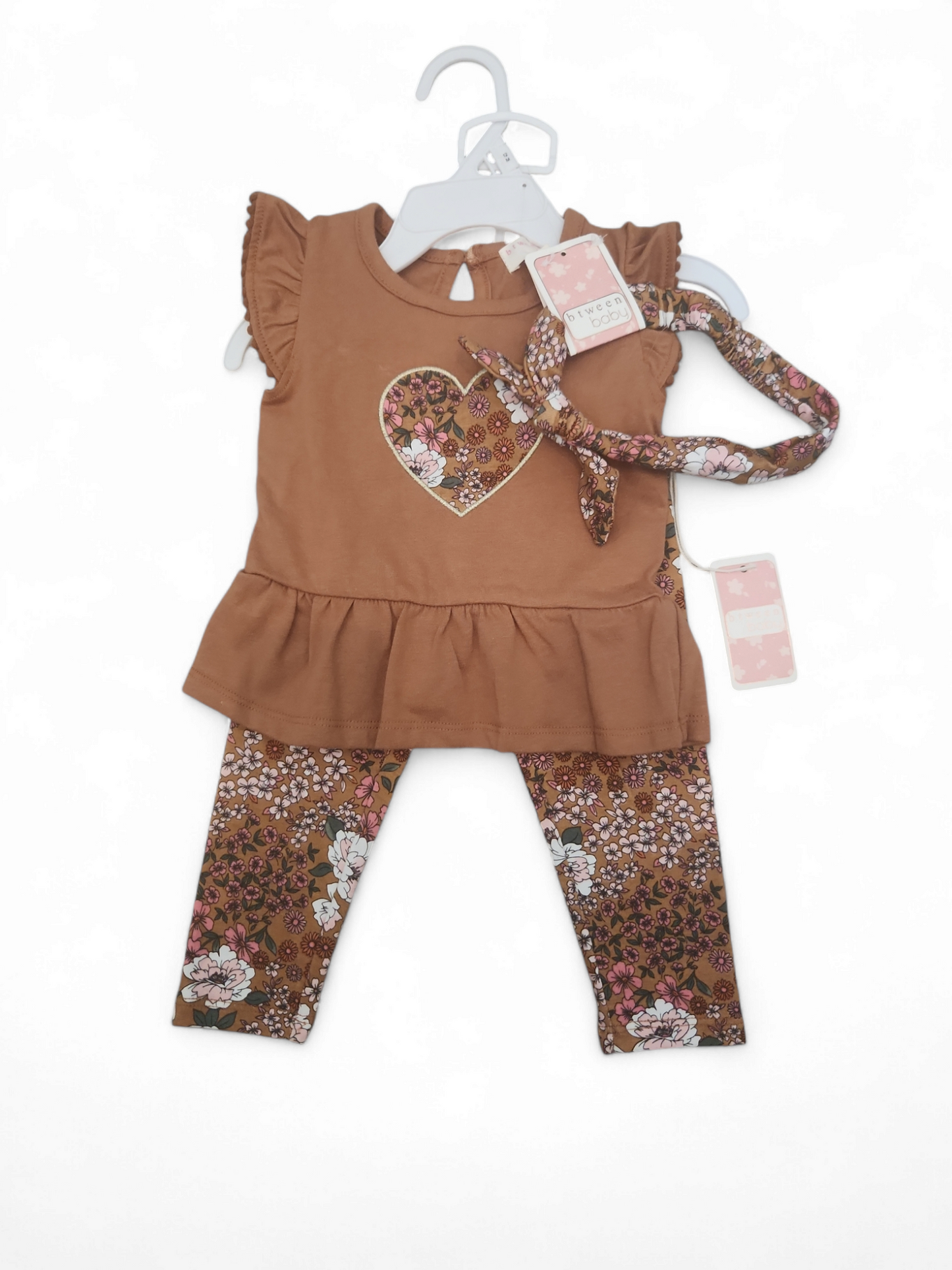 Brown heart girls baby set