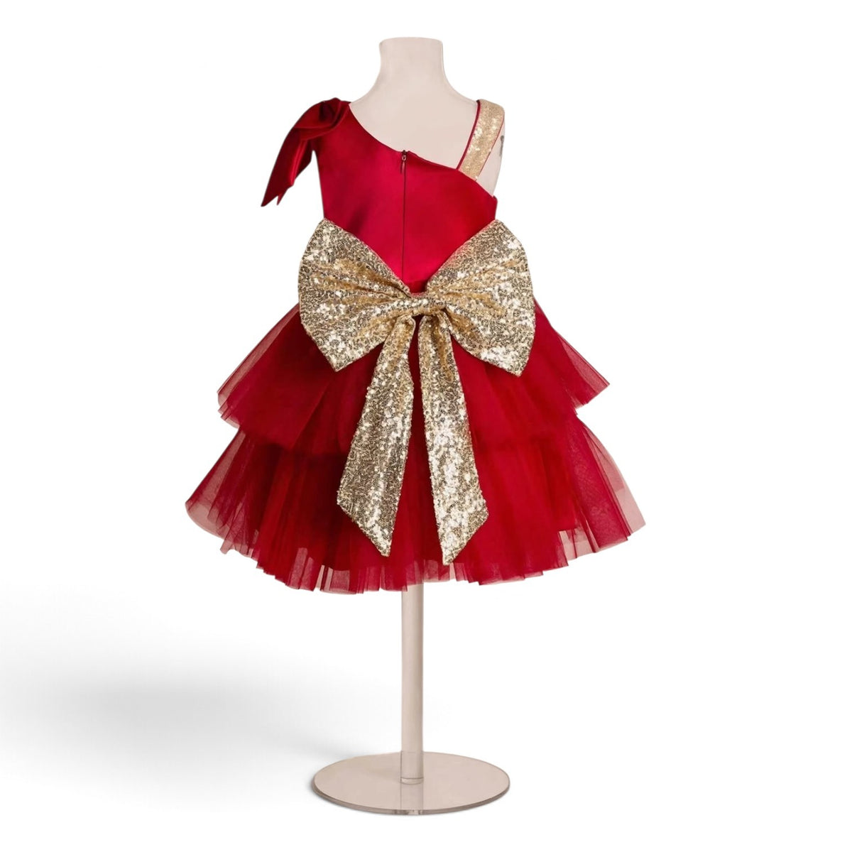 Beautiful red dress with gold bow